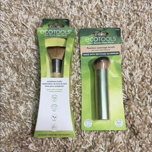 EcoTools Makeup Brush Set. Complexion powder buffer & liquid makeup coverage.